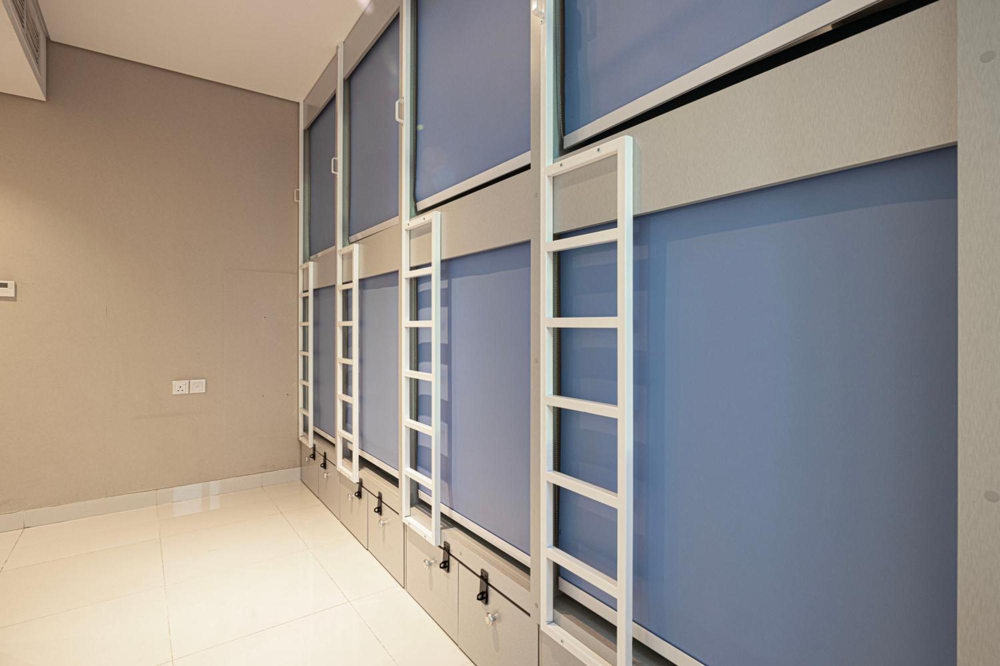 Next'House - Downtown Views Host Hostel Dubai Exterior photo