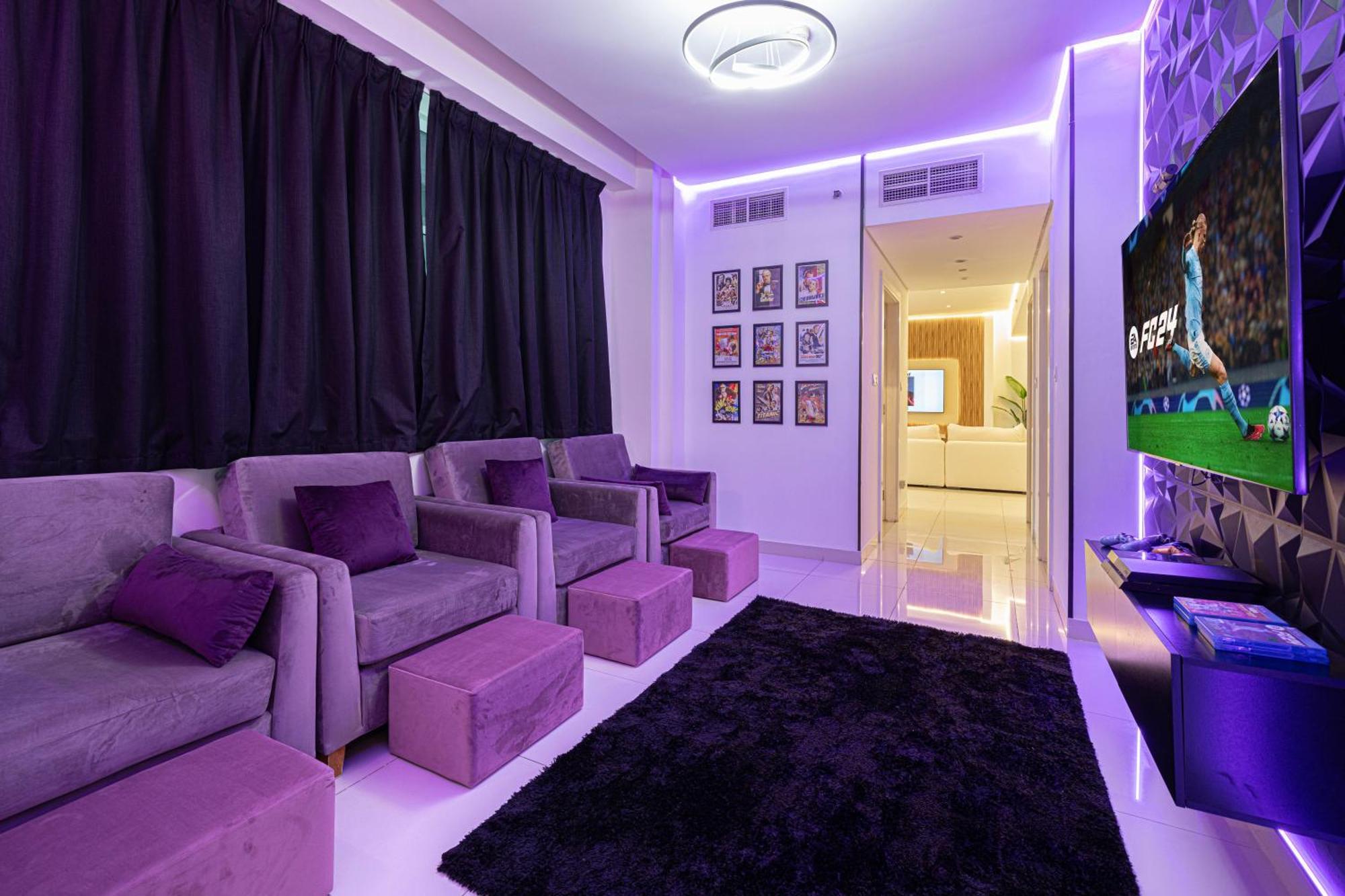 Next'House - Downtown Views Host Hostel Dubai Exterior photo