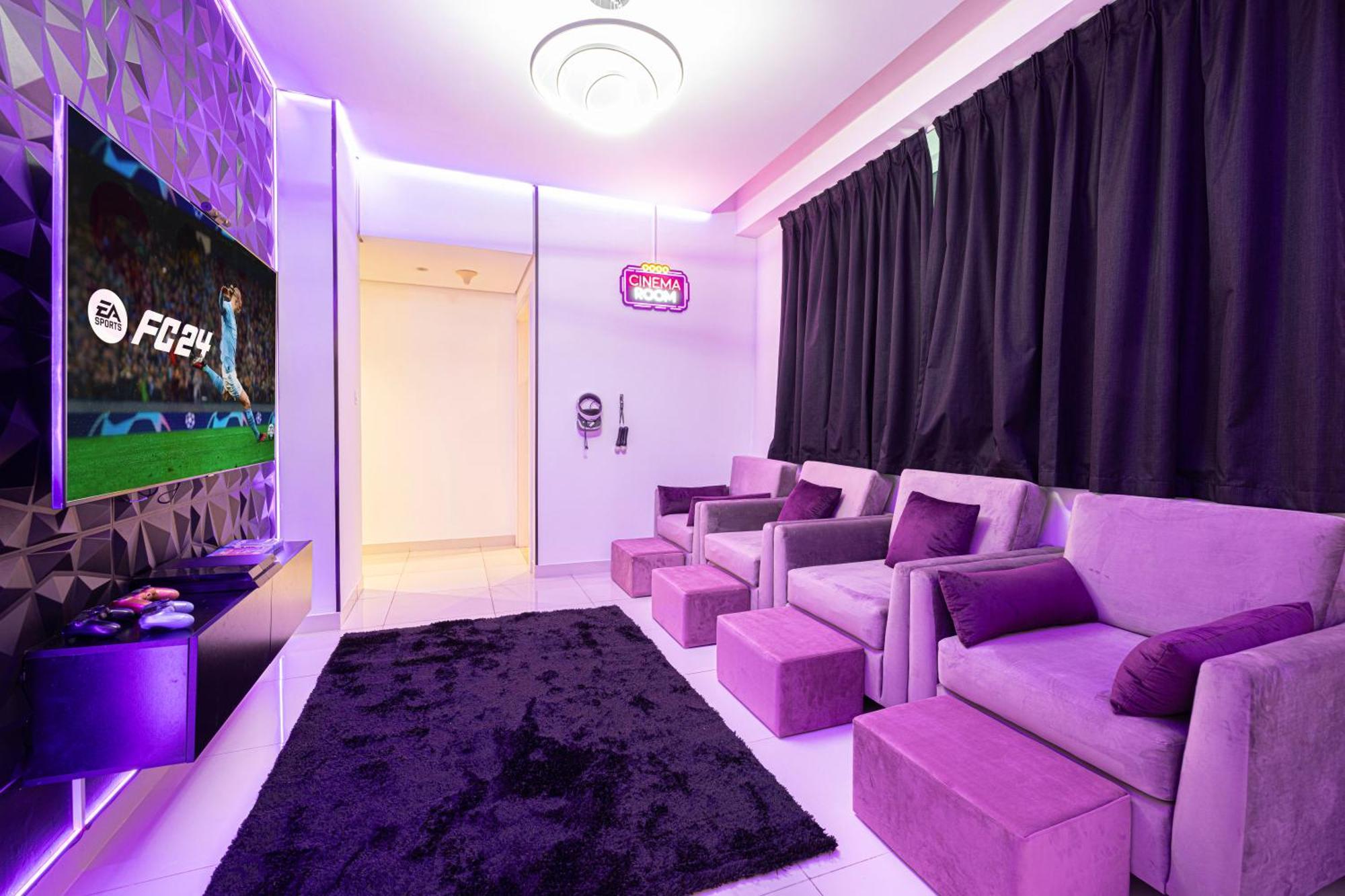 Next'House - Downtown Views Host Hostel Dubai Exterior photo